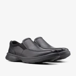 Clarks Bradley Step Black Tumbled Leather Hot