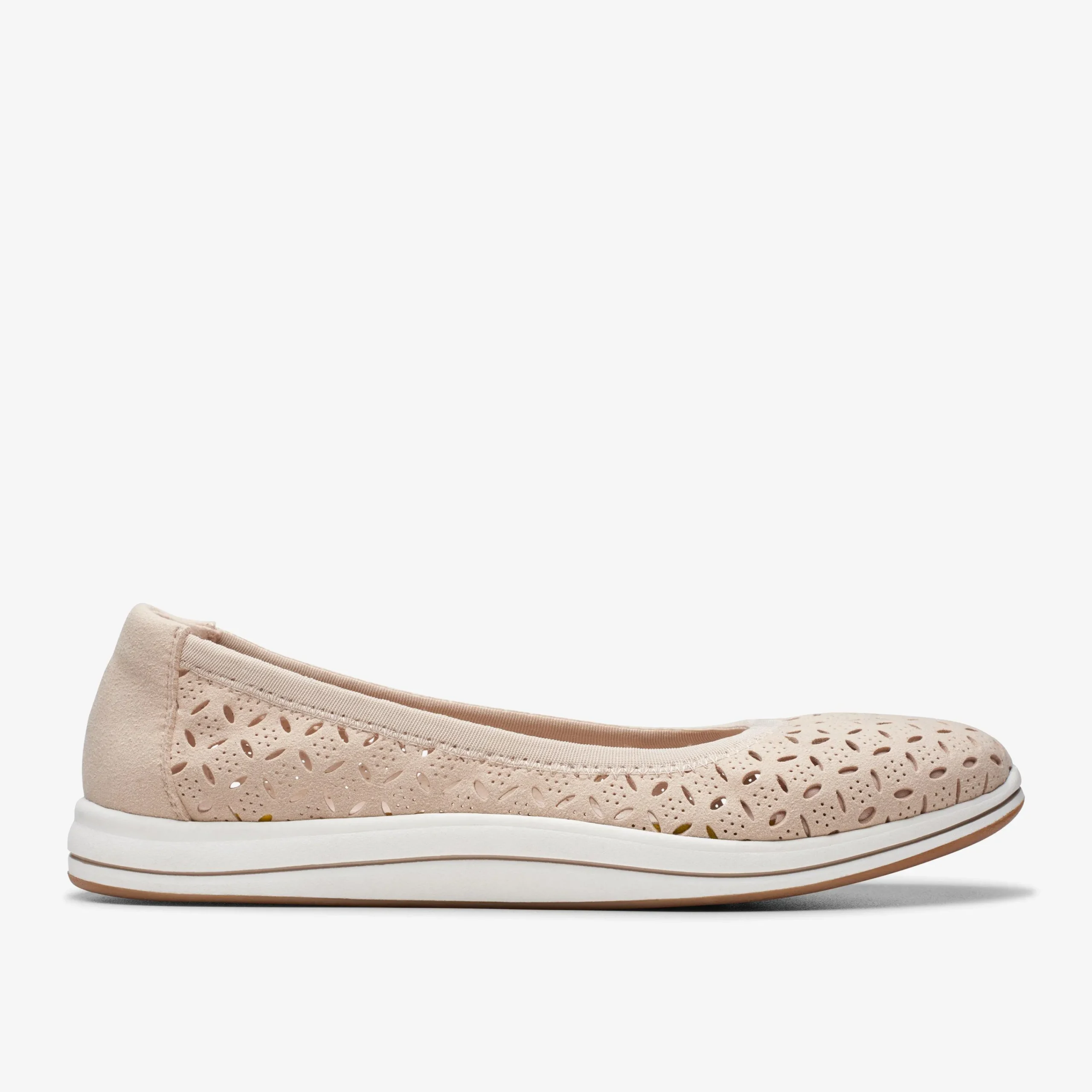 Clarks Breeze Roam Light Sand Store