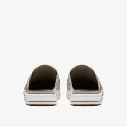 Clarks Breeze Shore Olive Interest Hot