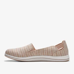Clarks Breeze Step II Sand Store