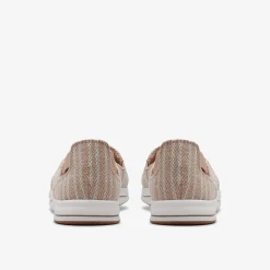 Clarks Breeze Step II Sand Store