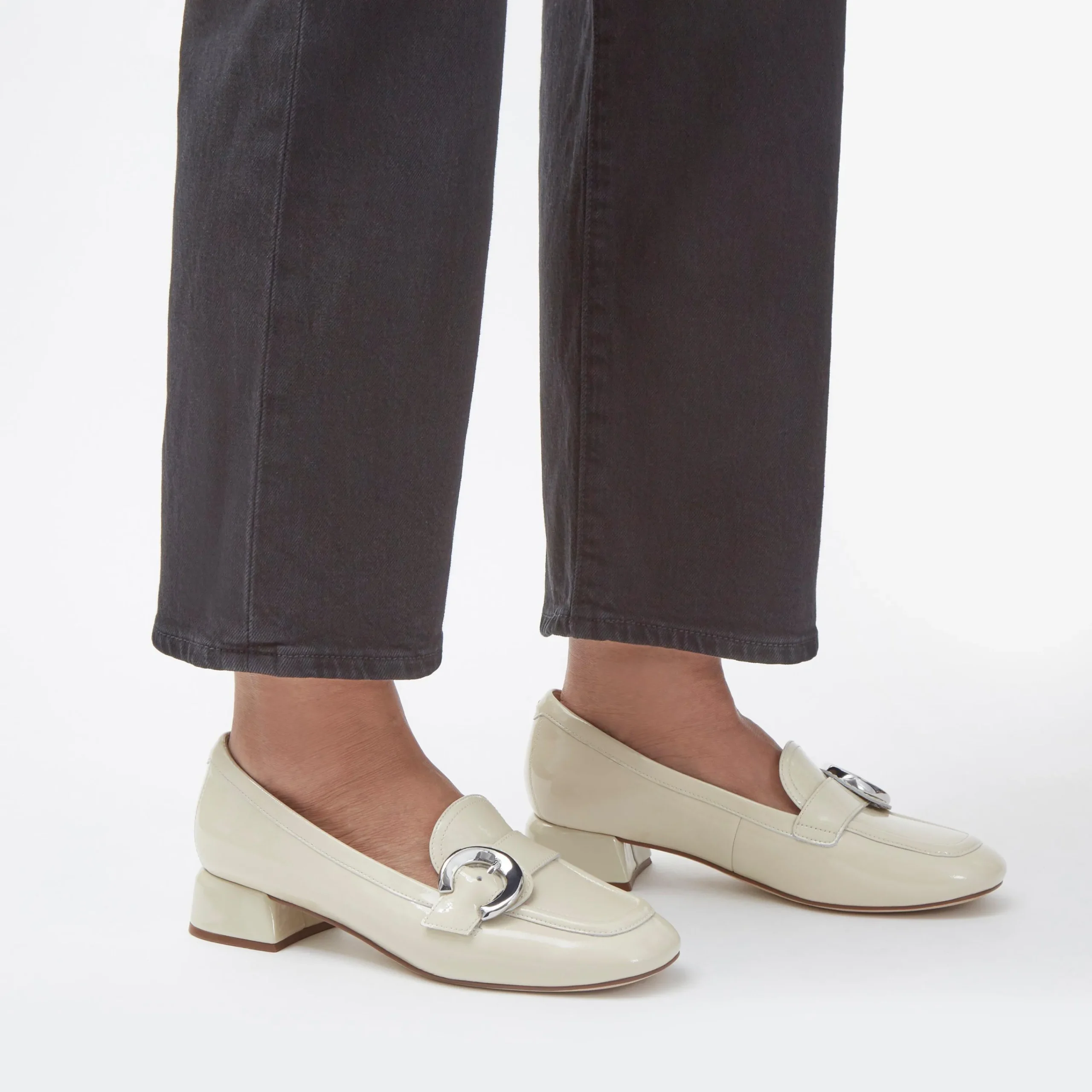 Clarks Daiss 30 Trim Ivory Best