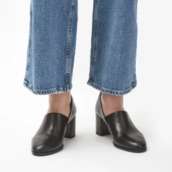 Clarks Freva 55 Lily Black Leather Fashion