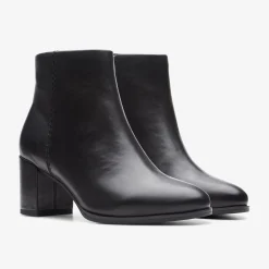 Clarks Freva 55 Zip Black Leather Outlet
