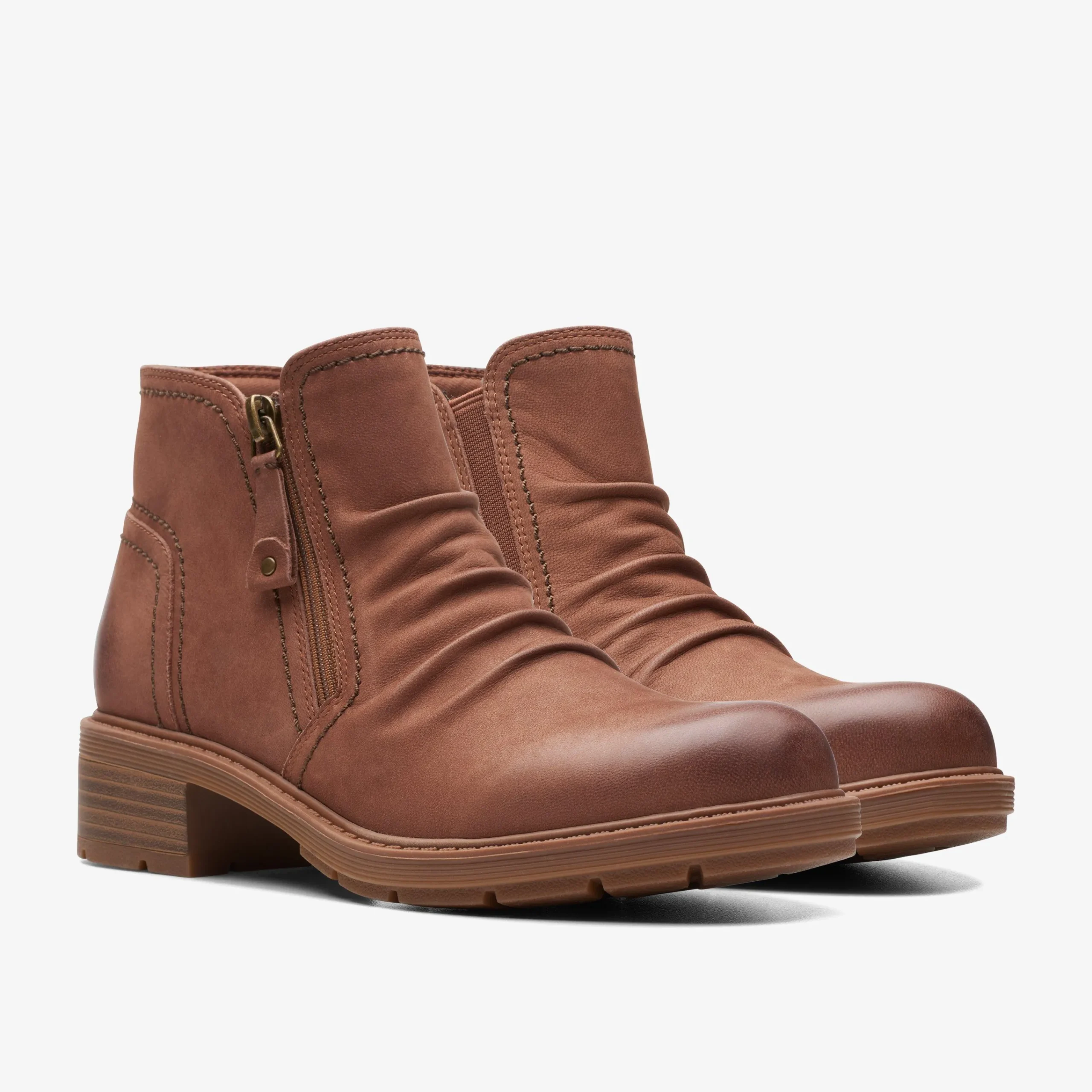 Clarks Hearth Dove Tan Nubuck Hot