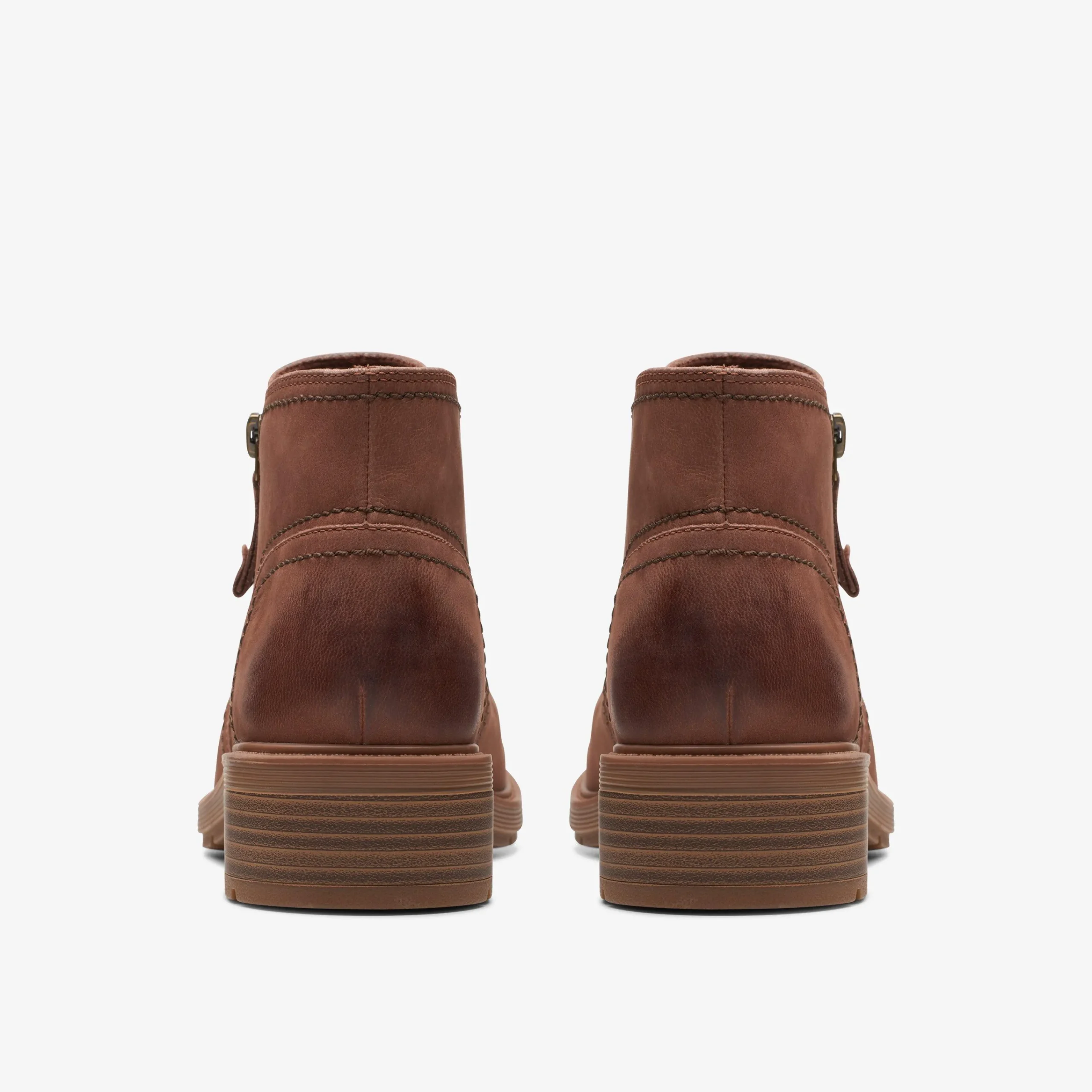 Clarks Hearth Dove Tan Nubuck Hot