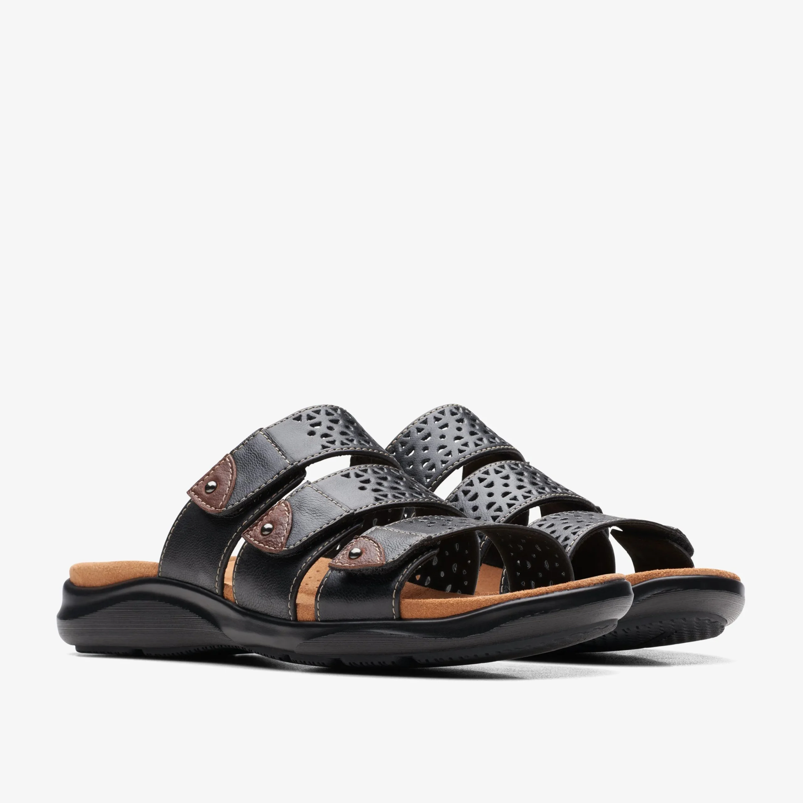 Clarks Kitly Walk Black Store