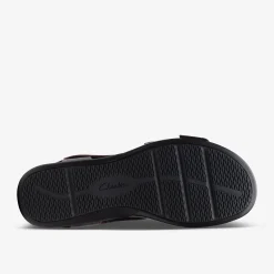 Clarks Kitly Way Black Leather Store
