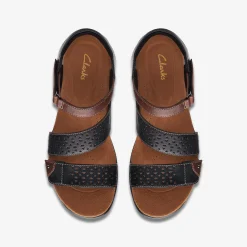 Clarks Kitly Way Black Leather Store