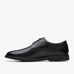Clarks Malwood Lace Black Leather Flash Sale