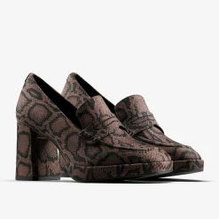 Clarks Martine Rose Womens Loafer 2 Brown Textile Outlet