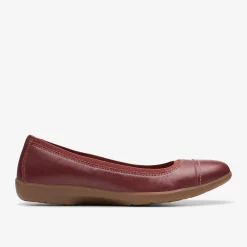 Clarks Meadow Opal Chestnut Leather Best