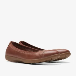 Clarks Meadow Opal Tan Leather Hot