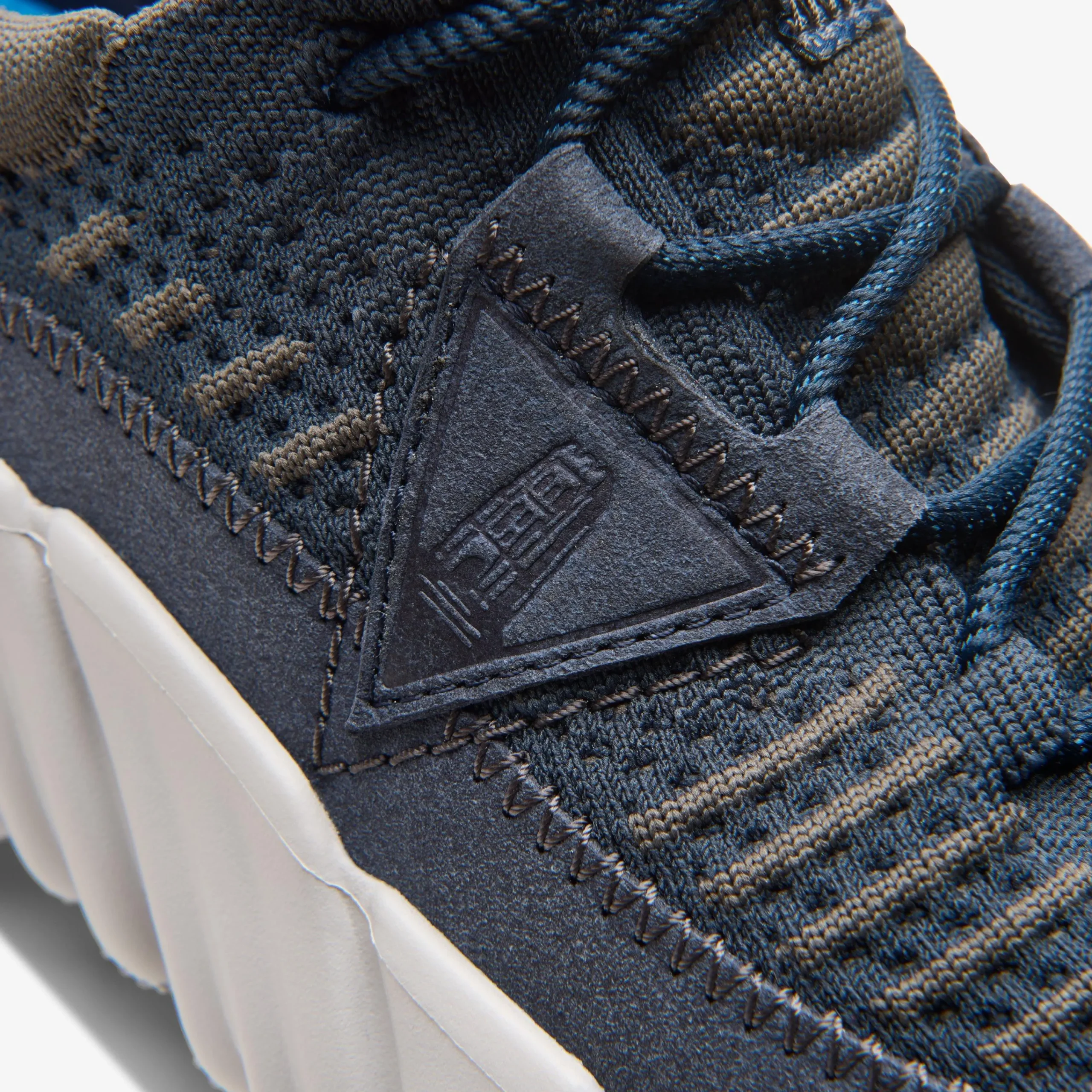 Clarks NATURE 360 Navy Combination Shop