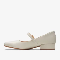 Clarks Seren 30 Buckle Ivory Leather Best Sale