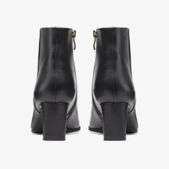 Clarks Seren 55 Top Black Leather New
