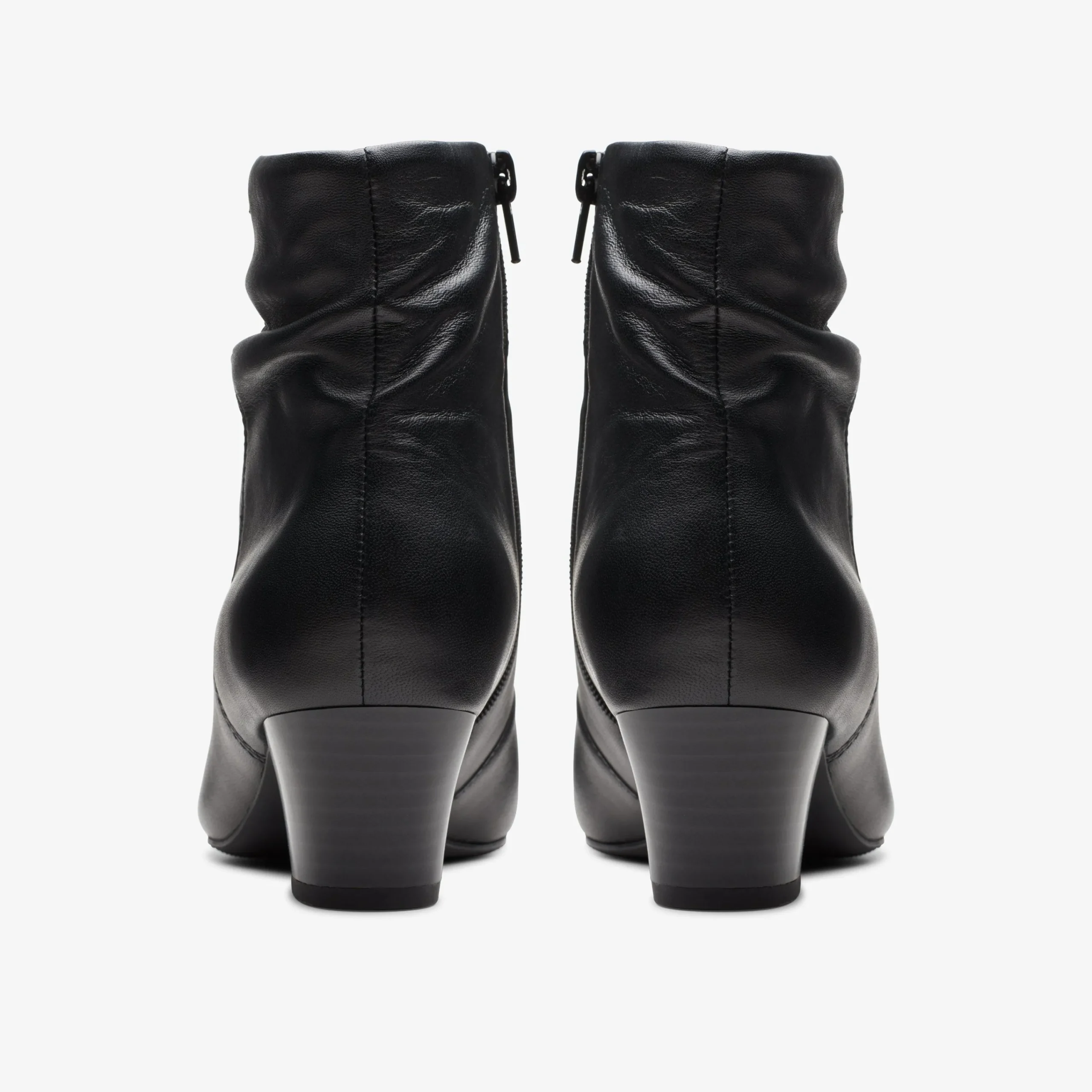 Clarks Teresa Skip Black Leather Store