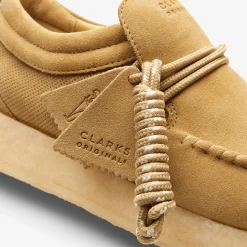 Clarks 8th St Maycliffe Light Sand Hot