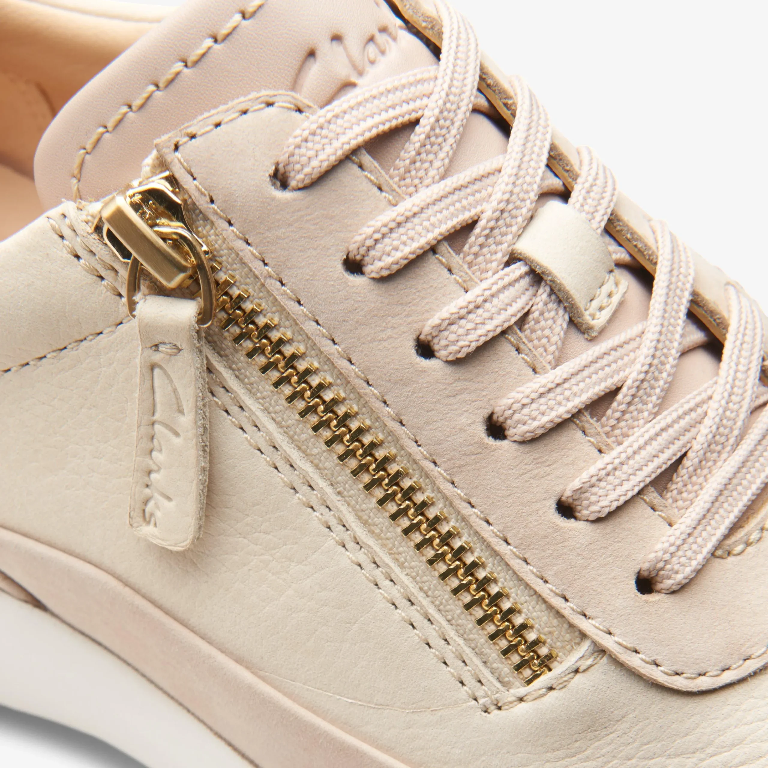 Clarks Tivoli Zip Sand Combination Store