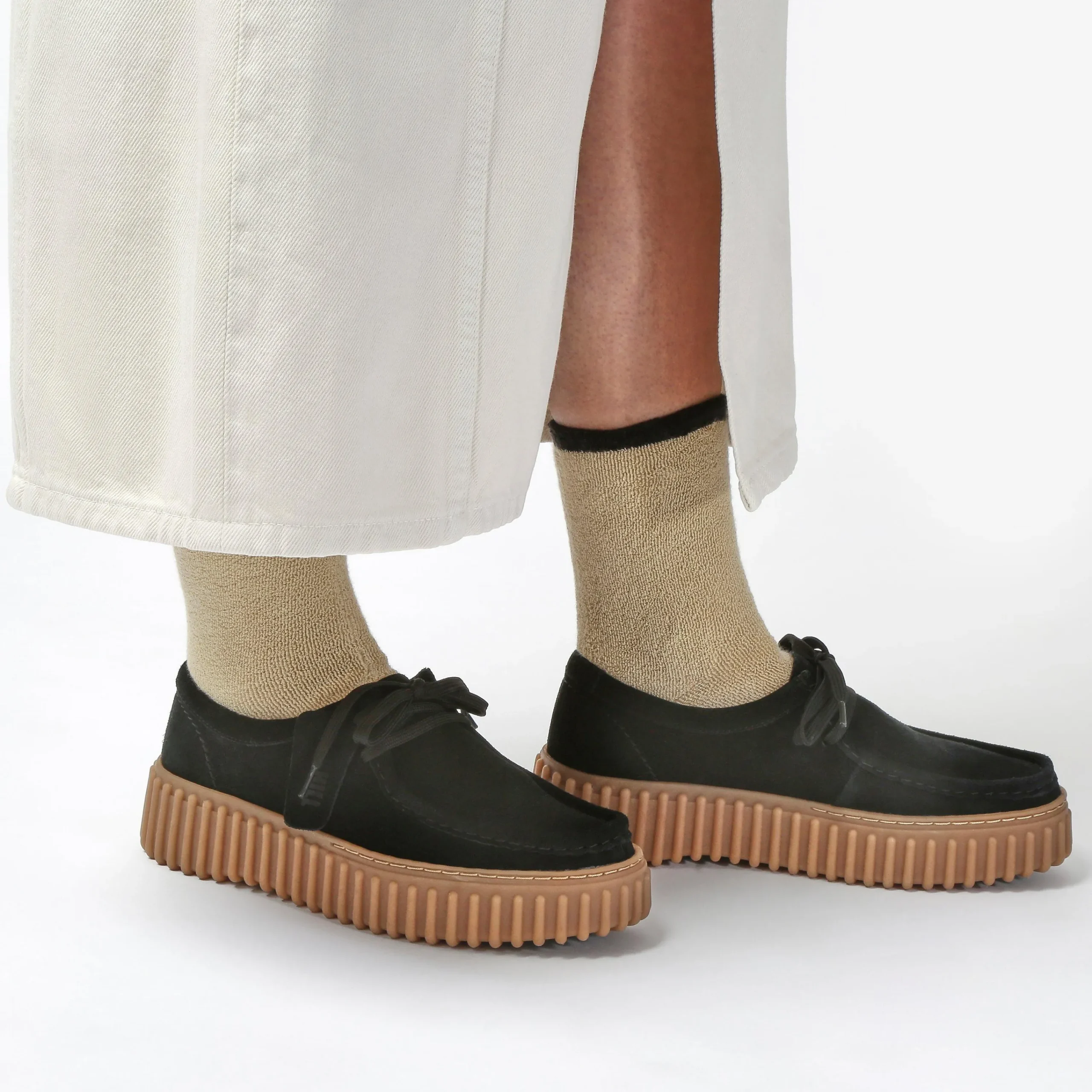 Clarks Torhill Bee Black Suede Discount