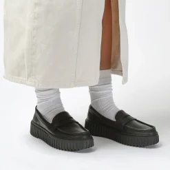 Clarks Torhill Penny Black Leather Shop