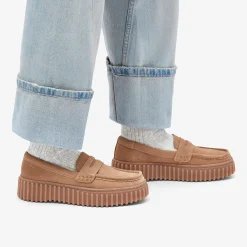 Clarks Torhill Penny Light Tan Suede Store