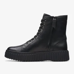 Clarks Torhill Rise Black Leather Fashion