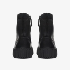 Clarks Torhill Rise Black Leather Fashion