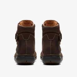 Clarks Un Loop Up Dark Brown Leather Shop