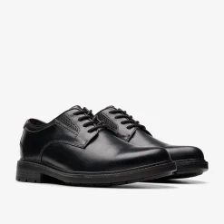 Clarks Un Shire Low Black Leather Fashion