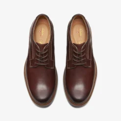 Clarks Un Shire Low Brown Leather Clearance