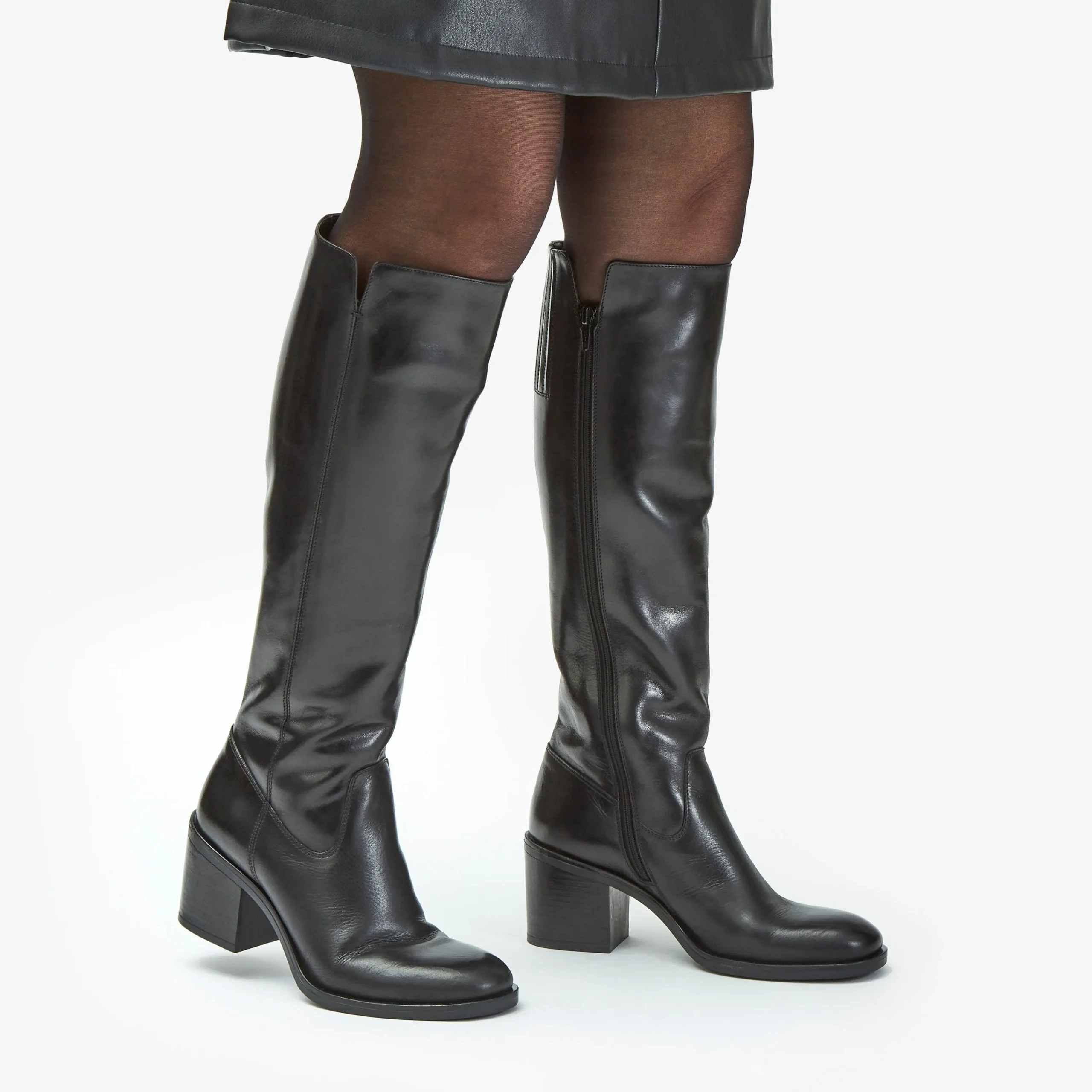 Clarks Valvestino Hi Black Leather Outlet