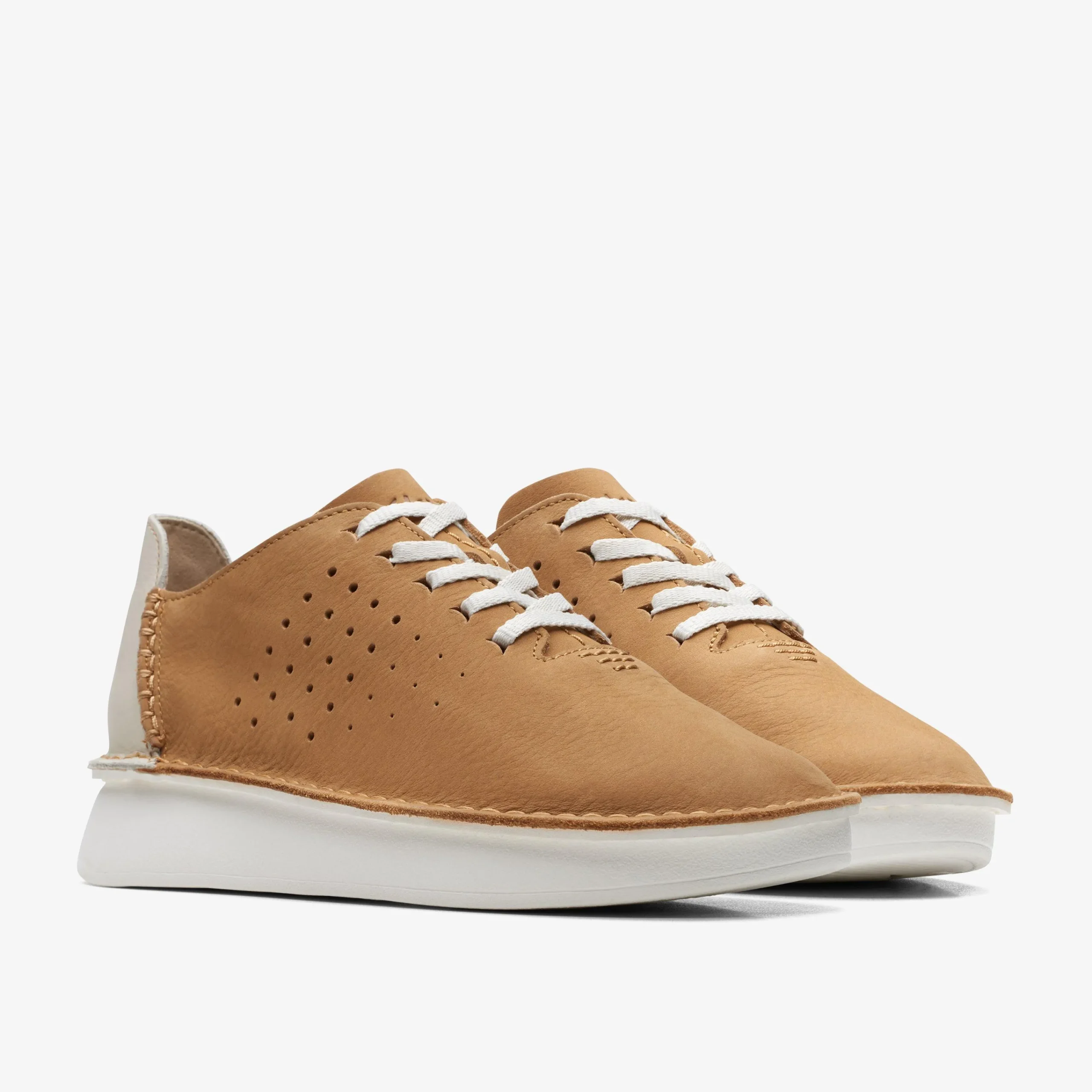 Clarks Velhill Etch Light Tan Combination Store