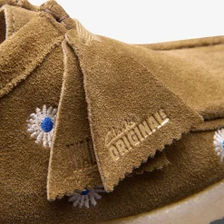 Clarks Wallabee Dark Olive Embroidery Best Sale