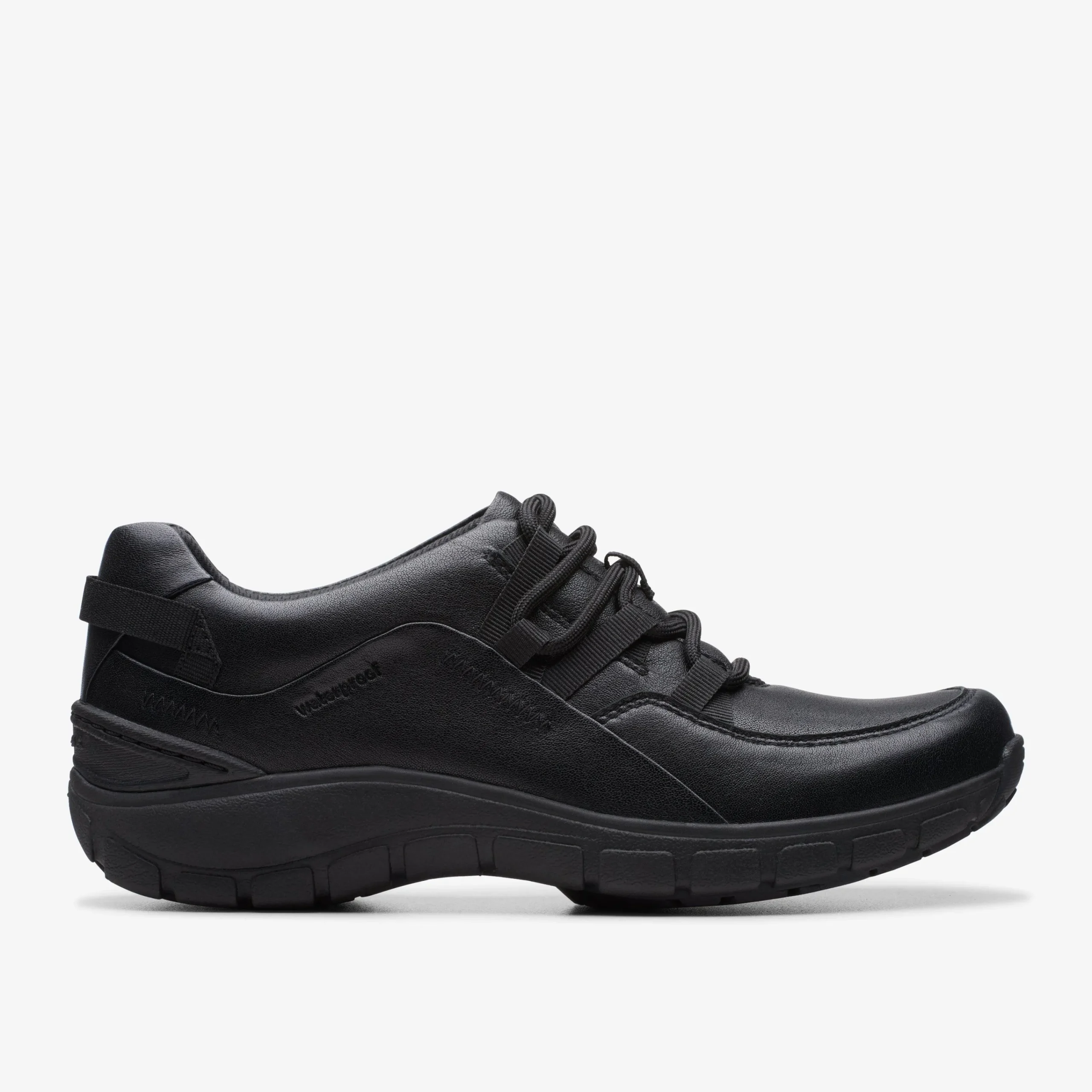 Clarks Wave Range Black Leather Clearance