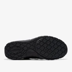 Clarks Wave Range Black Leather Clearance
