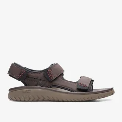 Clarks Wesley Bay Brown Clearance