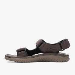 Clarks Wesley Bay Brown Clearance