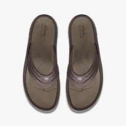Clarks Wesley Post Brown Hot