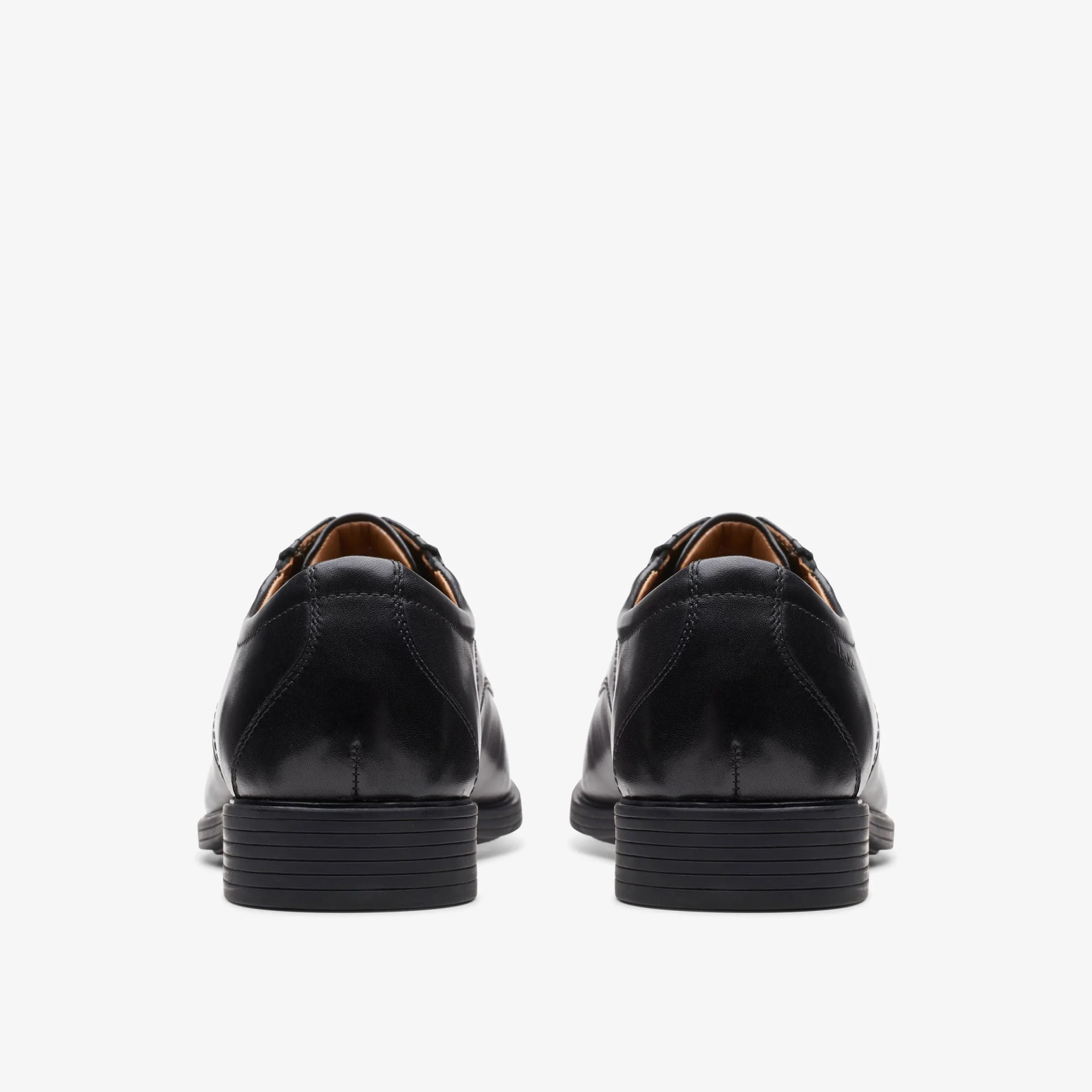 Clarks Whiddon Pace Black Leather Flash Sale