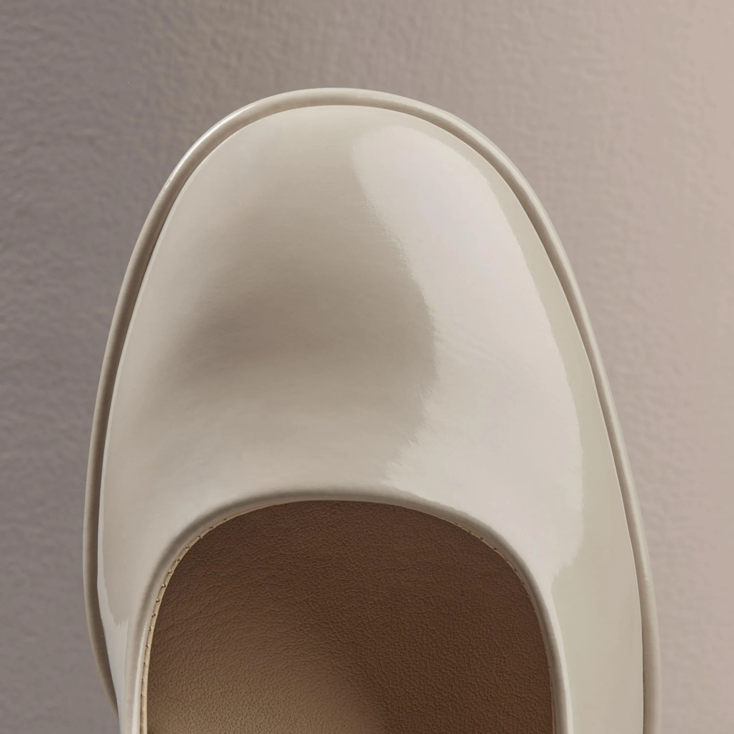 Clarks Zoya 85 Court Sand Patent Shop
