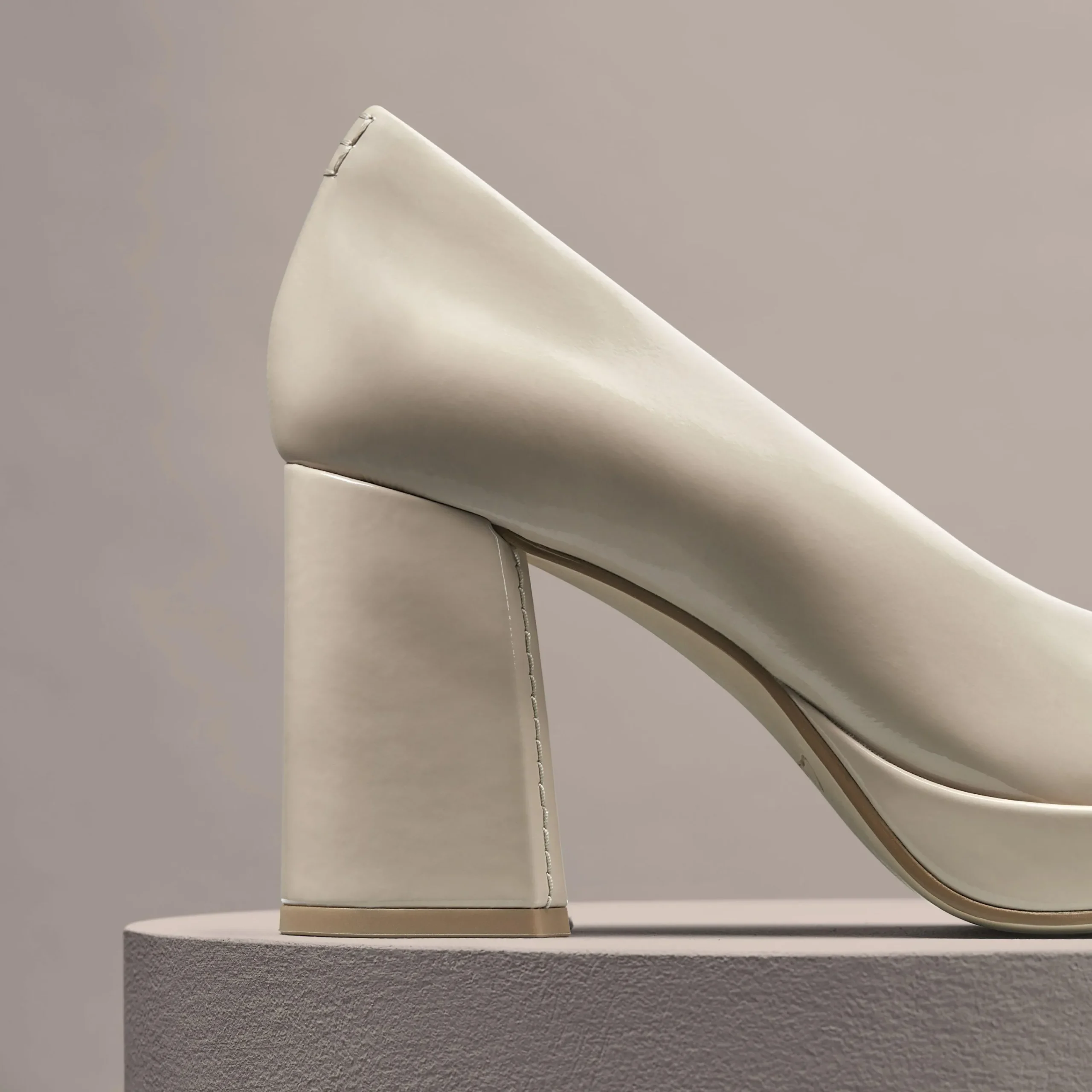 Clarks Zoya 85 Court Sand Patent Shop