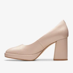 Clarks Zoya 85 Court Sand Patent Shop